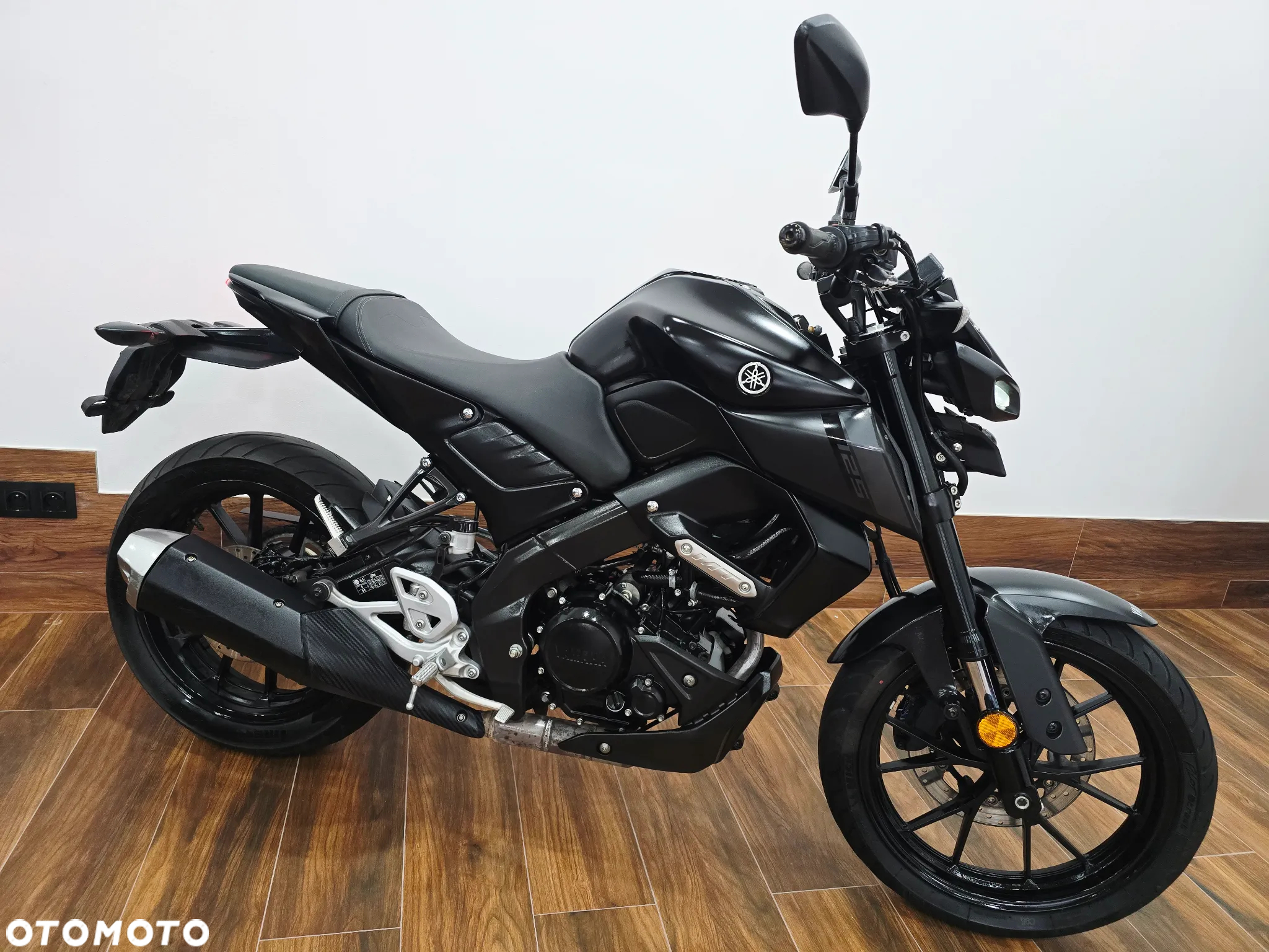 Yamaha MT - 4