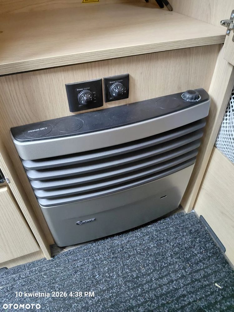 Hymer-Eriba LIVING 525 - 10