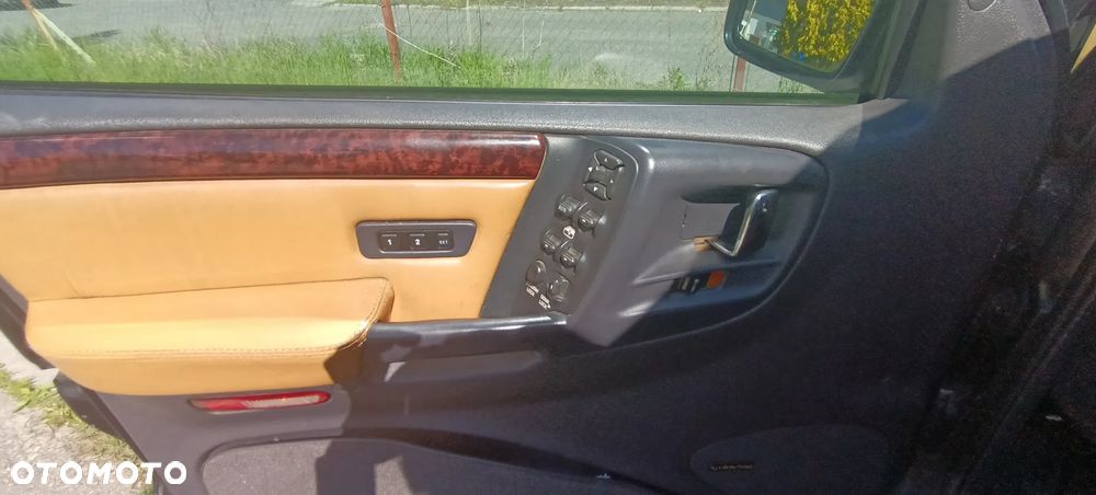 Jeep Grand Cherokee 5.9 Limited - 11