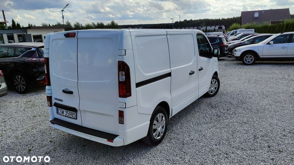 Opel Vivaro - 17