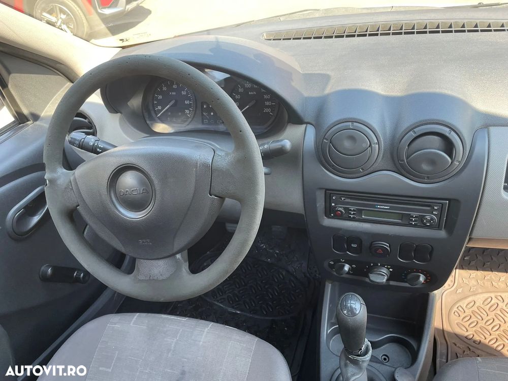 Dacia Logan 1.2 - 5