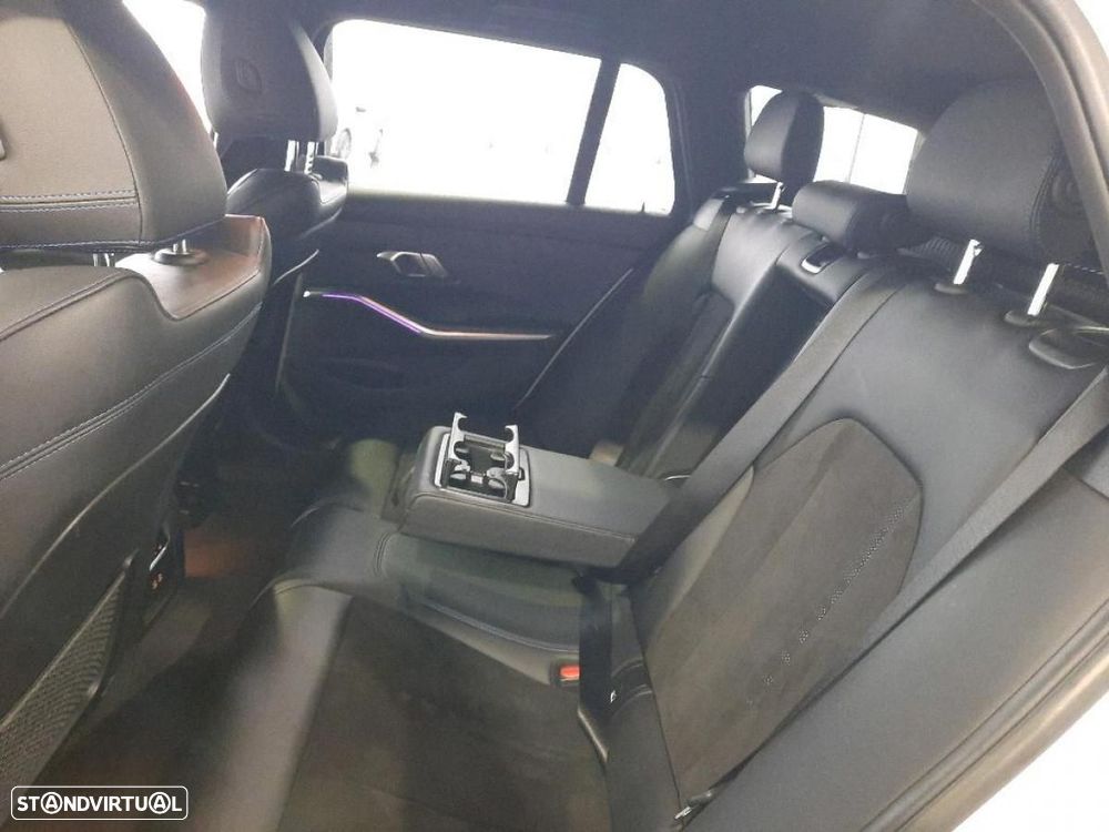 BMW 320 e Pack M Auto - 6