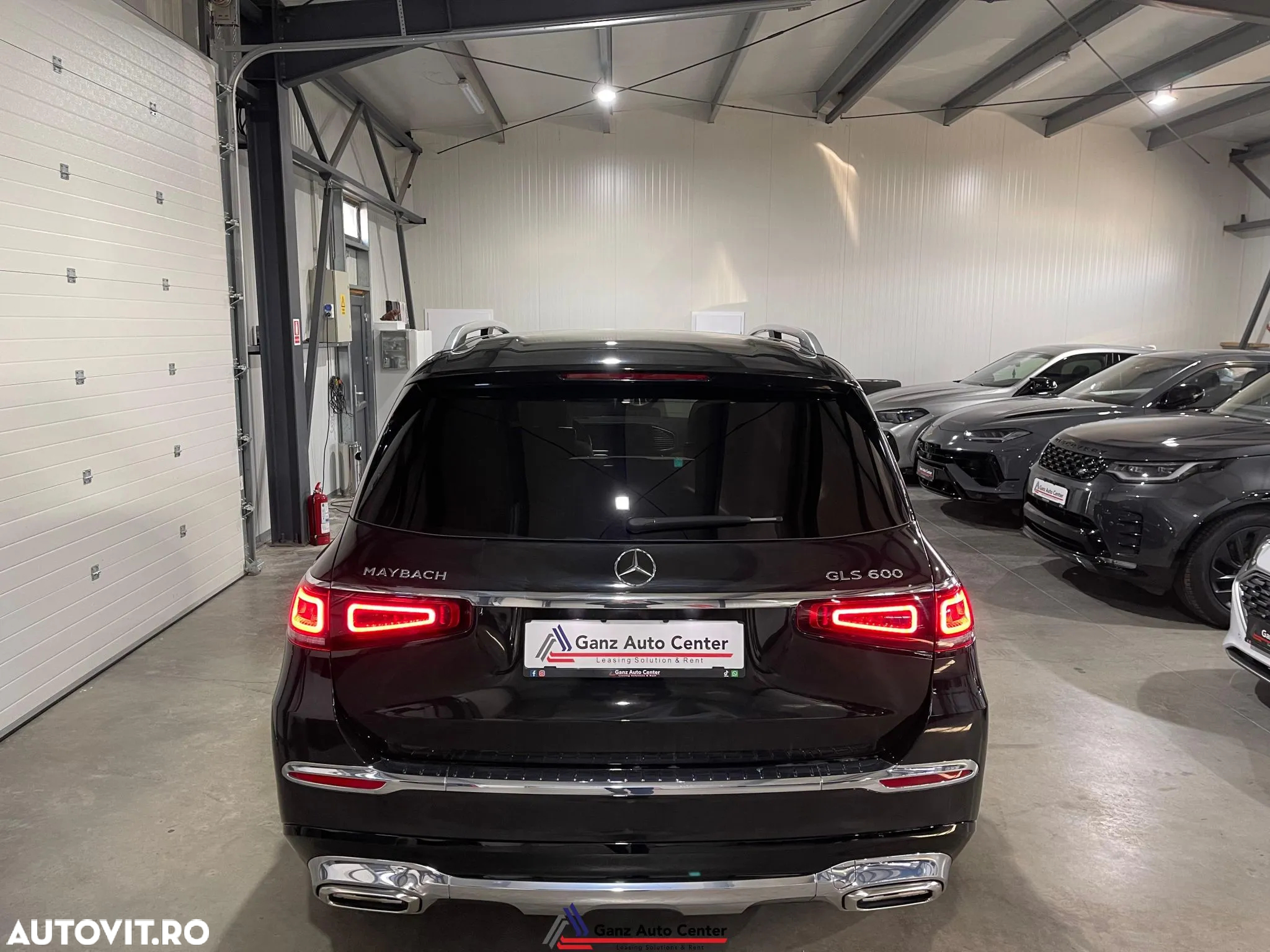 Mercedes-Benz GLS Maybach 600 4Matic 9G-TRONIC - 33
