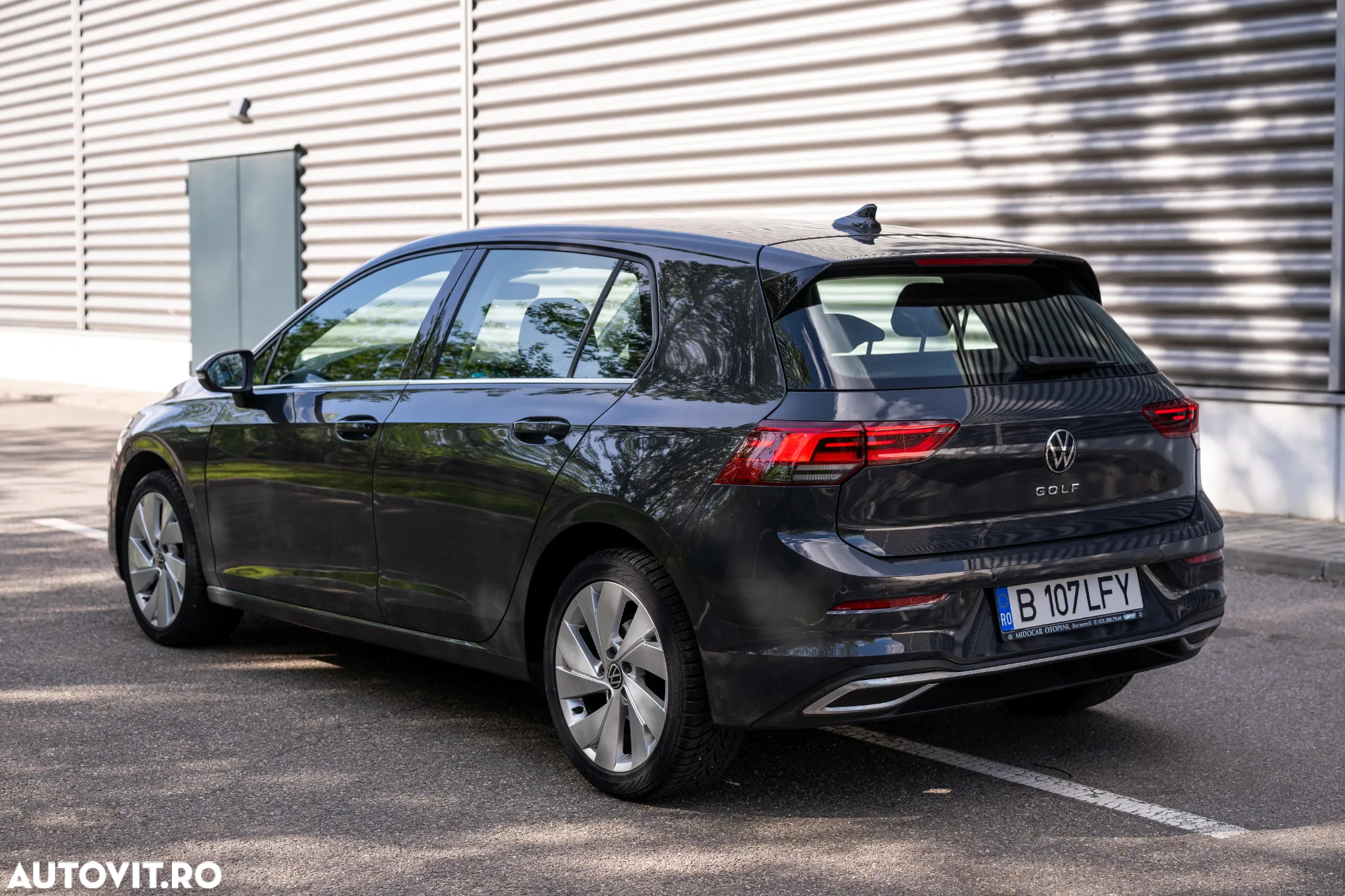 Volkswagen Golf 2.0 TDI DSG Style - 9