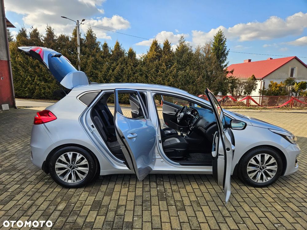 Kia Ceed 1.6 GDI L Business Line - 35