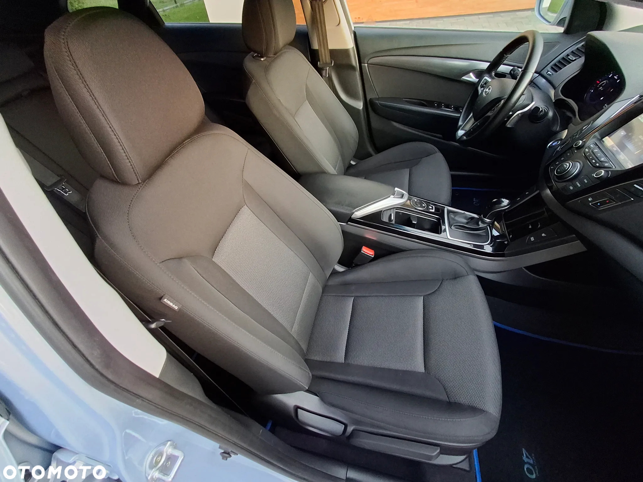 Hyundai i40 i40cw 1.7 CRDi Automatik Fifa World Cup Edition - 14