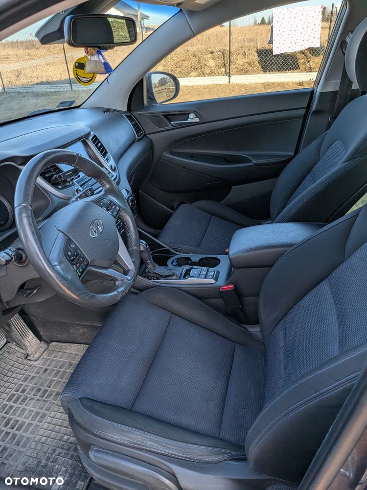 Hyundai Tucson 1.7 CRDI BlueDrive Comfort 2WD DCT - 10