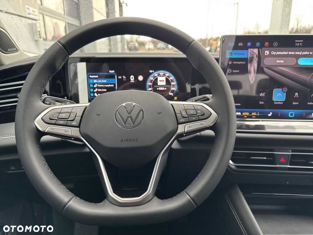 Volkswagen Tiguan - 14