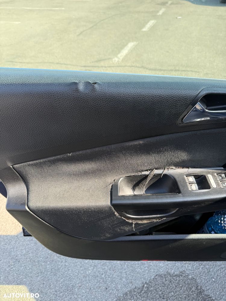 Volkswagen Passat - 10