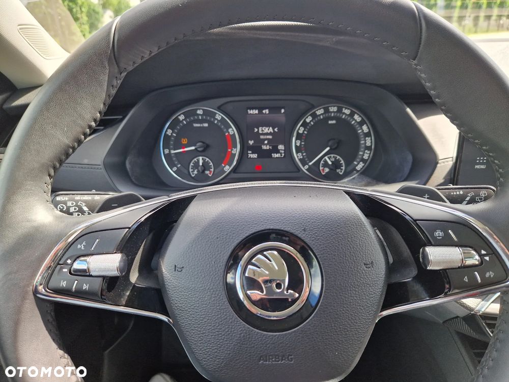 Skoda Octavia ver-1-0-tsi-e--tec-ambition-dsg - 17