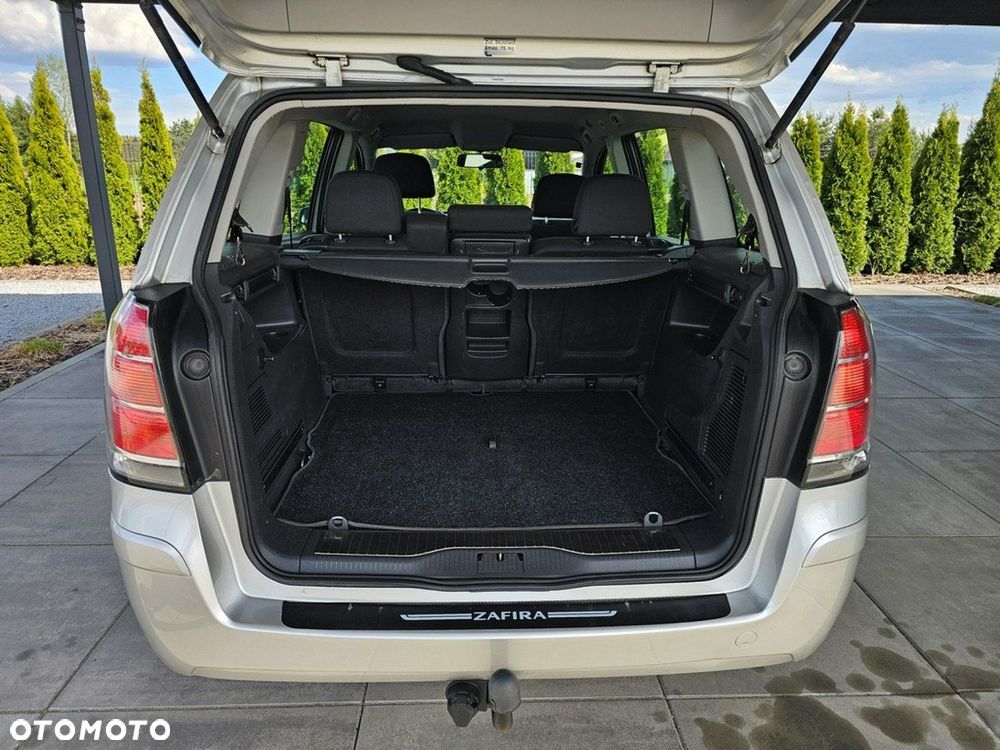 Opel Zafira 1.8 Essentia EU5 - 24