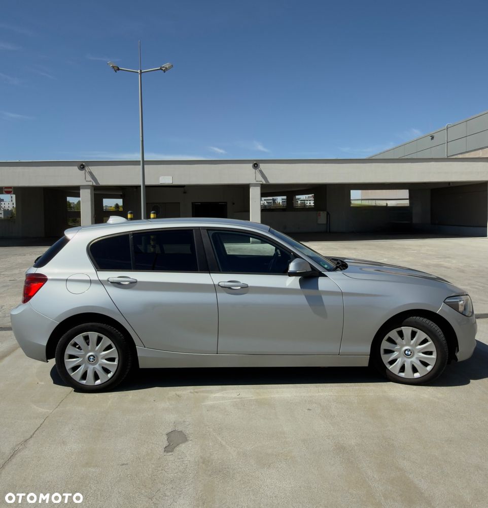 BMW Seria 1 116d - 2
