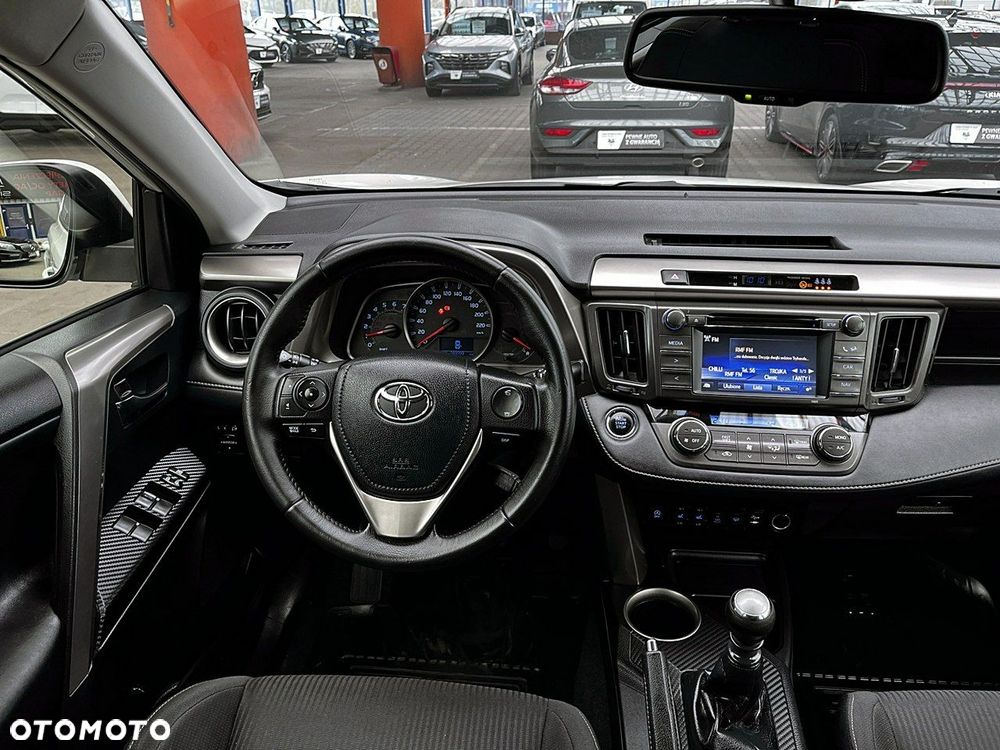 Toyota RAV4 - 15