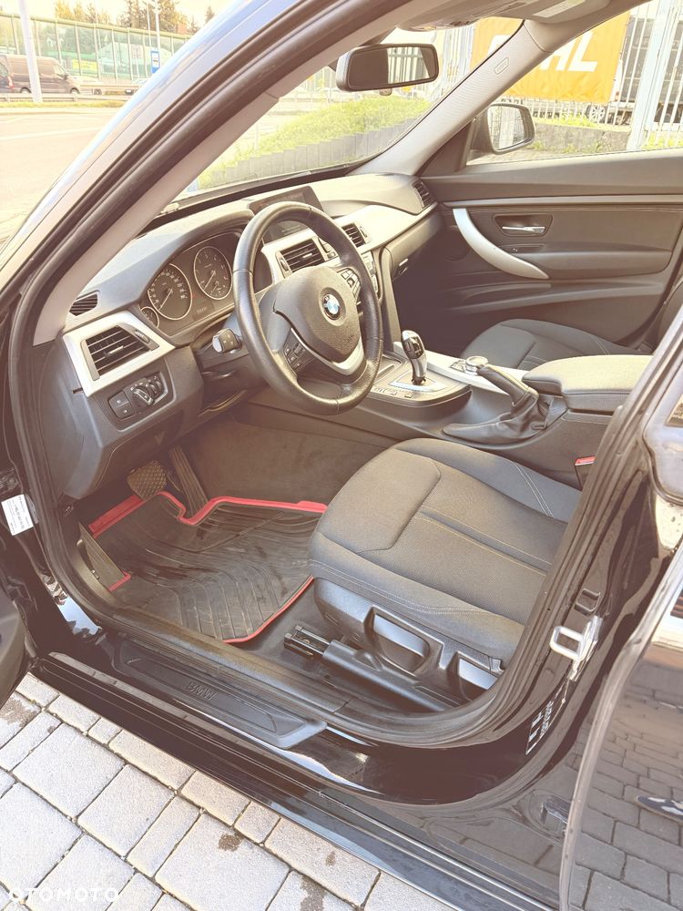 BMW Seria 3 318d - 7