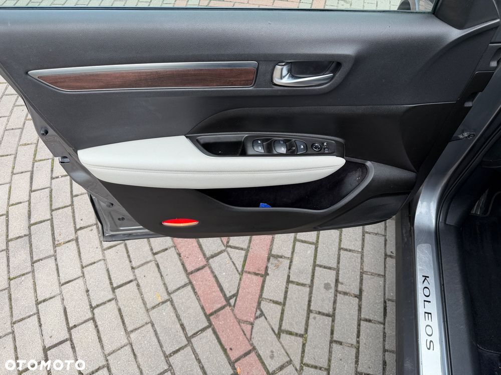 Renault Koleos - 16