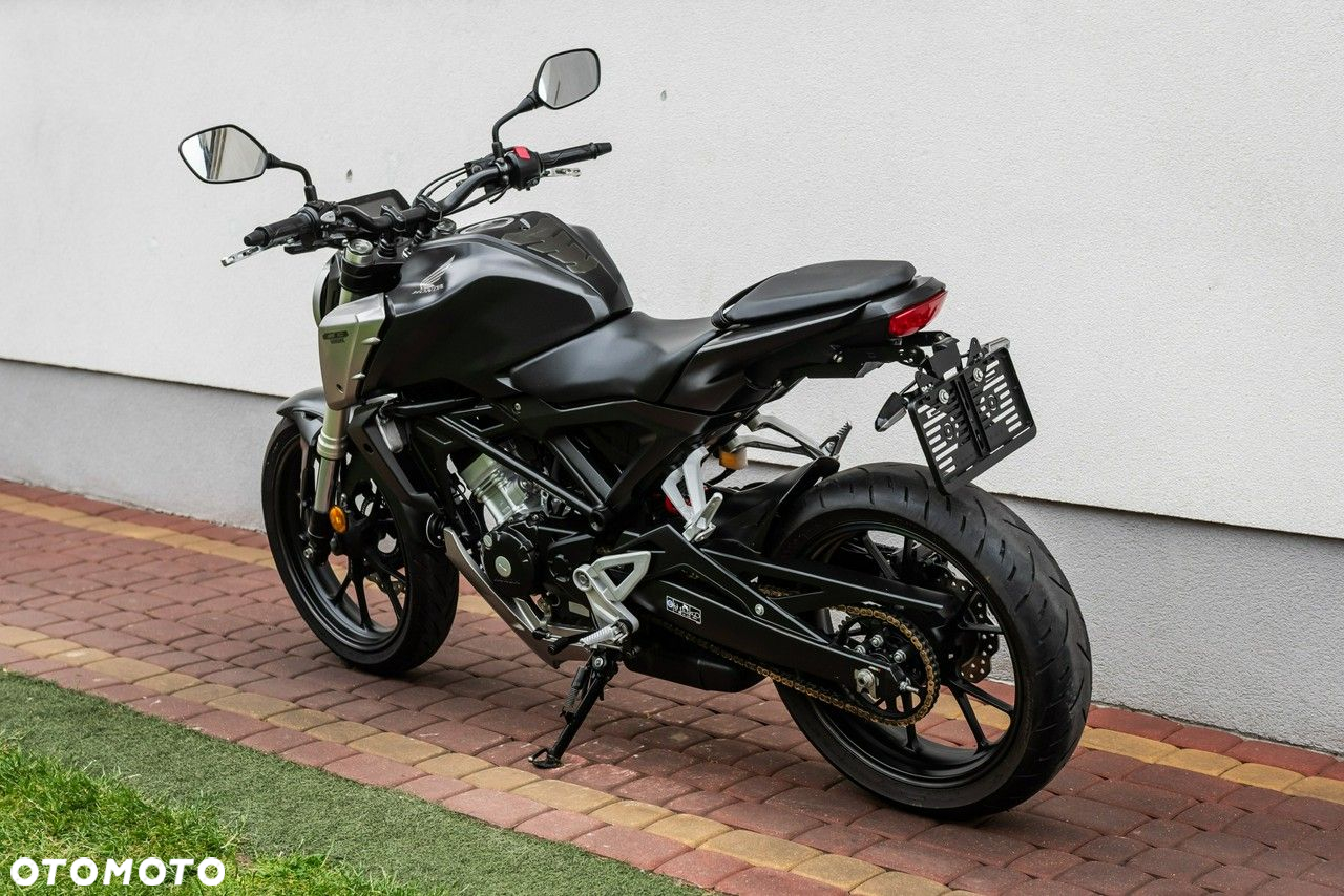 Honda CB - 4