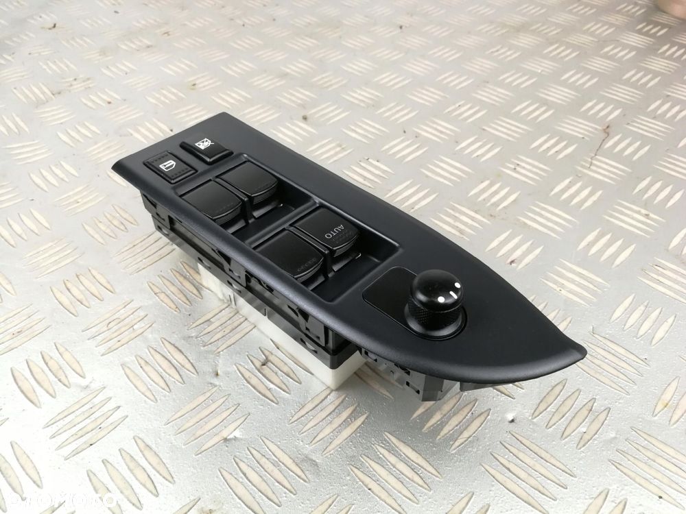 panel przełącznik szyb lusterek lewy przód SUZUKI GRAND VITARA II 2 05- EU - 2