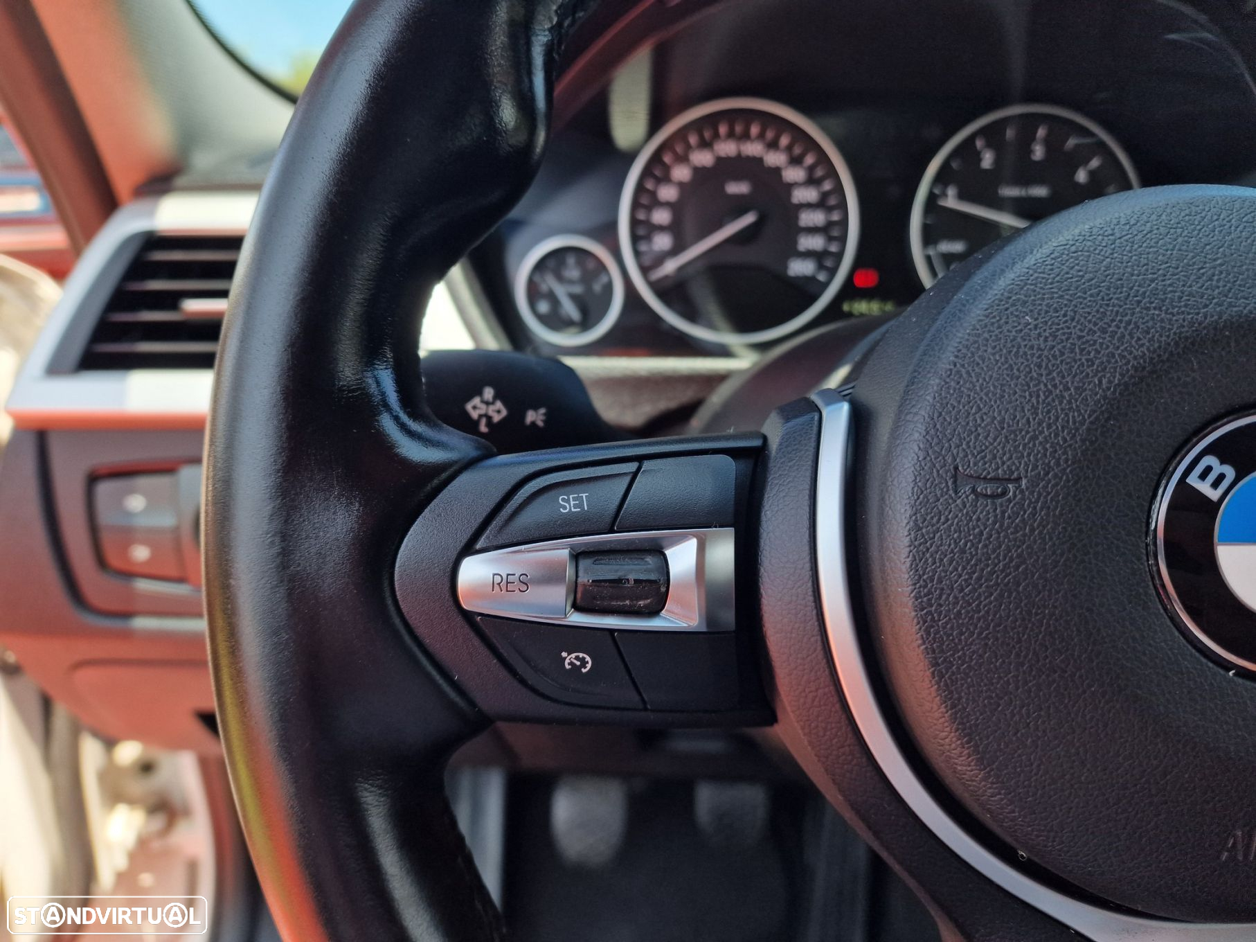 BMW 320 d Touring - 20