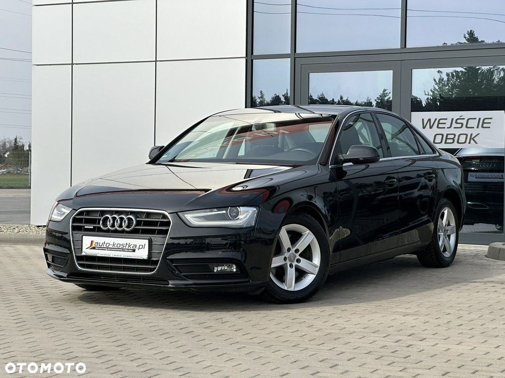 Audi A4 Limousine 1.8 TFSI quattro Attraction - 2
