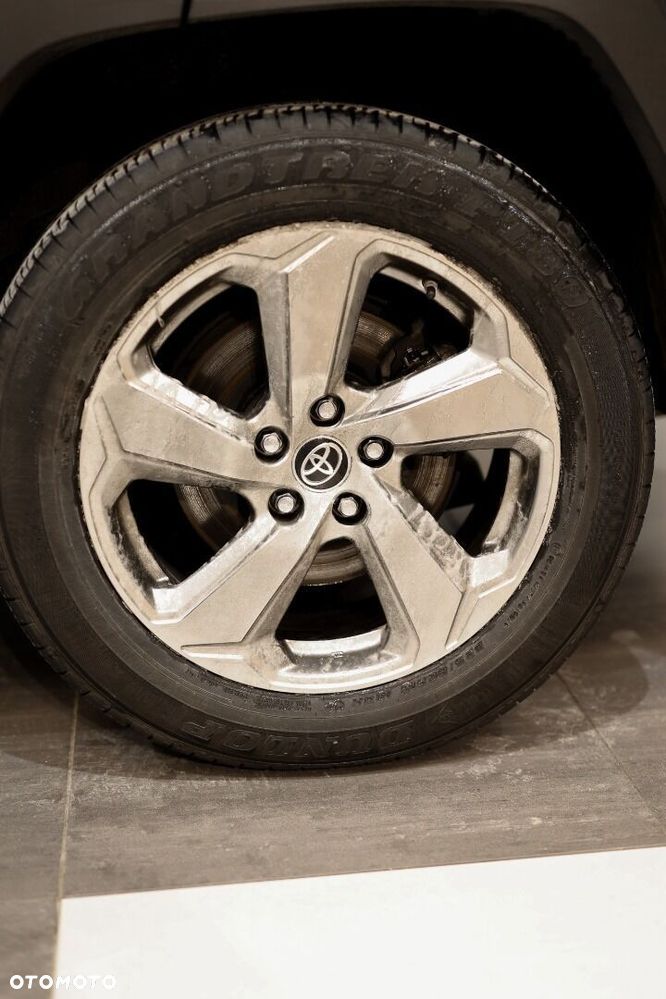 Toyota RAV4 - 30
