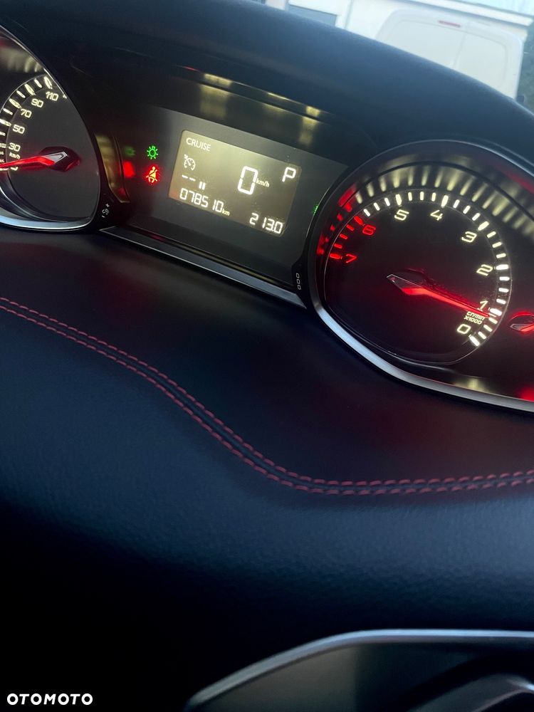 Peugeot 308 PureTech 130 GPF EAT8 Stop & Start Allure Business-Paket - 9