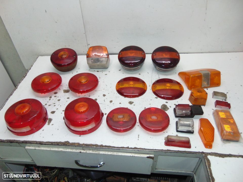 Antigos furgões, autocarros farolins - 1