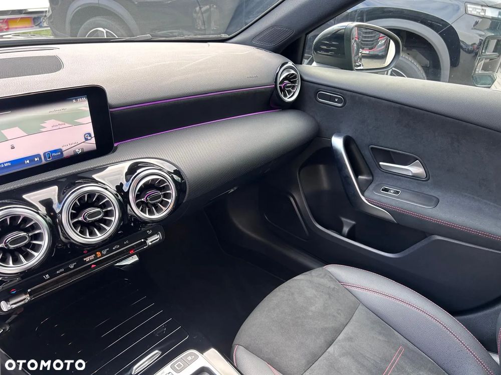 Mercedes-Benz Klasa A 200 AMG Line 7G-DCT - 14