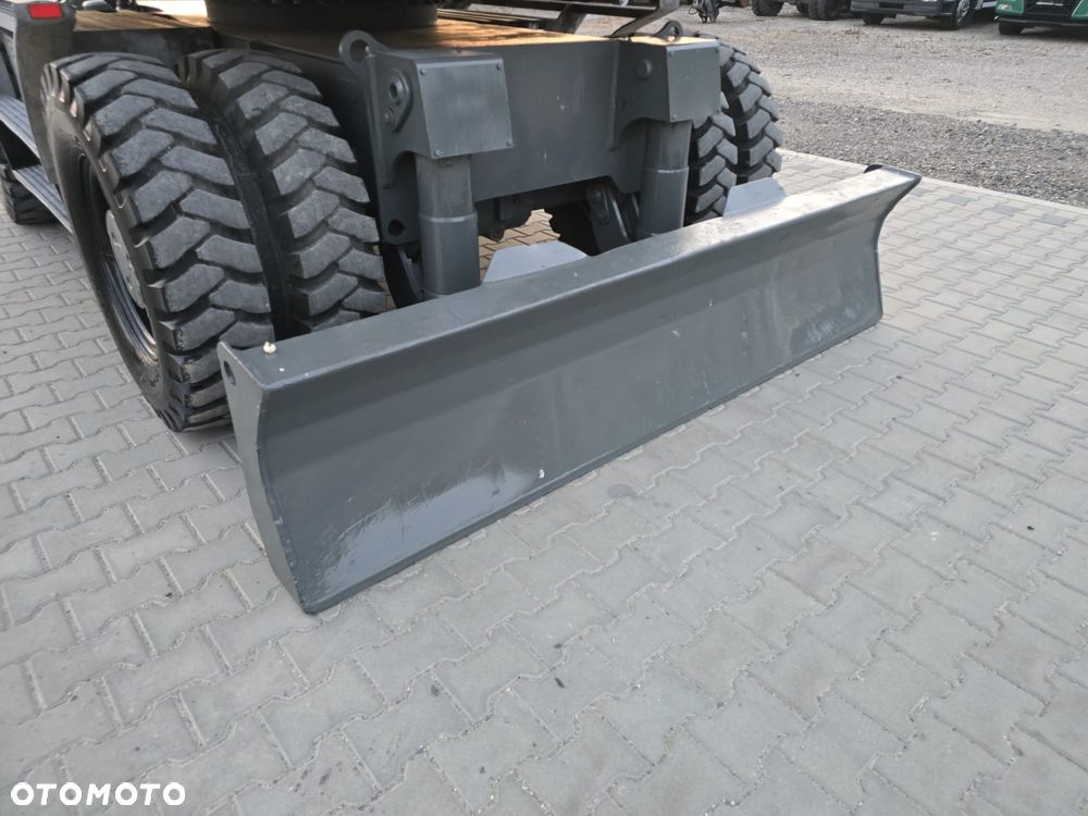 Liebherr / LIEBHERR 918 / COMPACT - 27