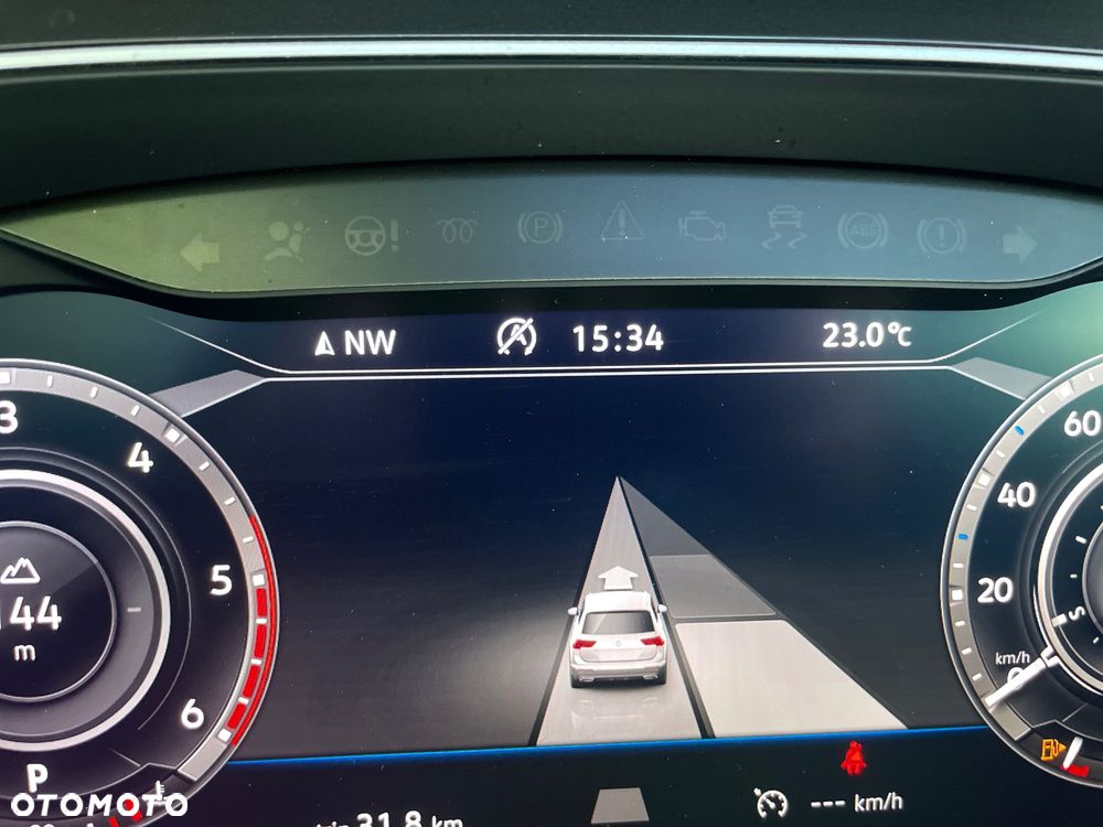 Volkswagen Tiguan - 22