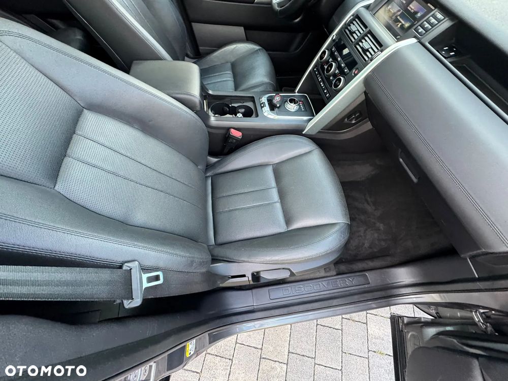 Land Rover Discovery Sport D150 R-Dynamic HSE - 10