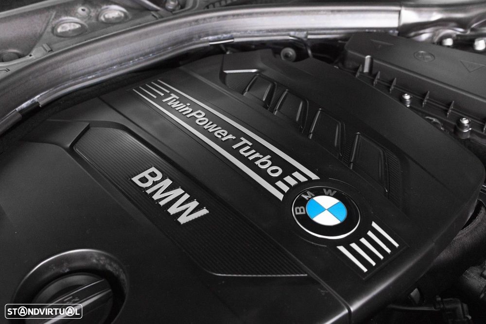 BMW 320 d Auto Pack M - 41