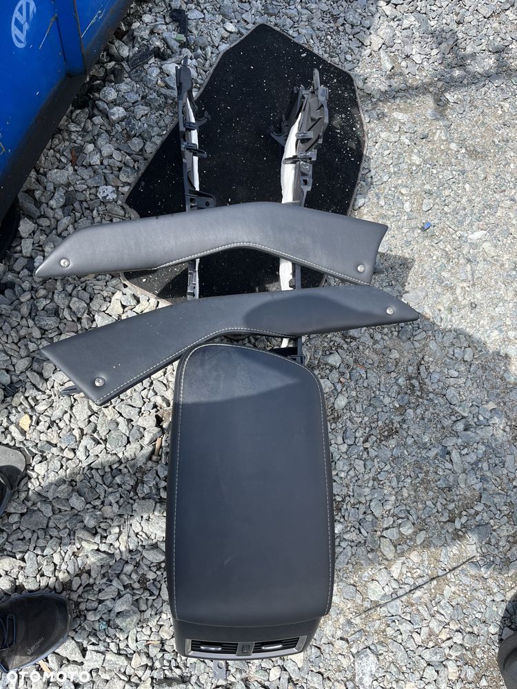 Fotele komplet Lexus NX300 LIFT - 16