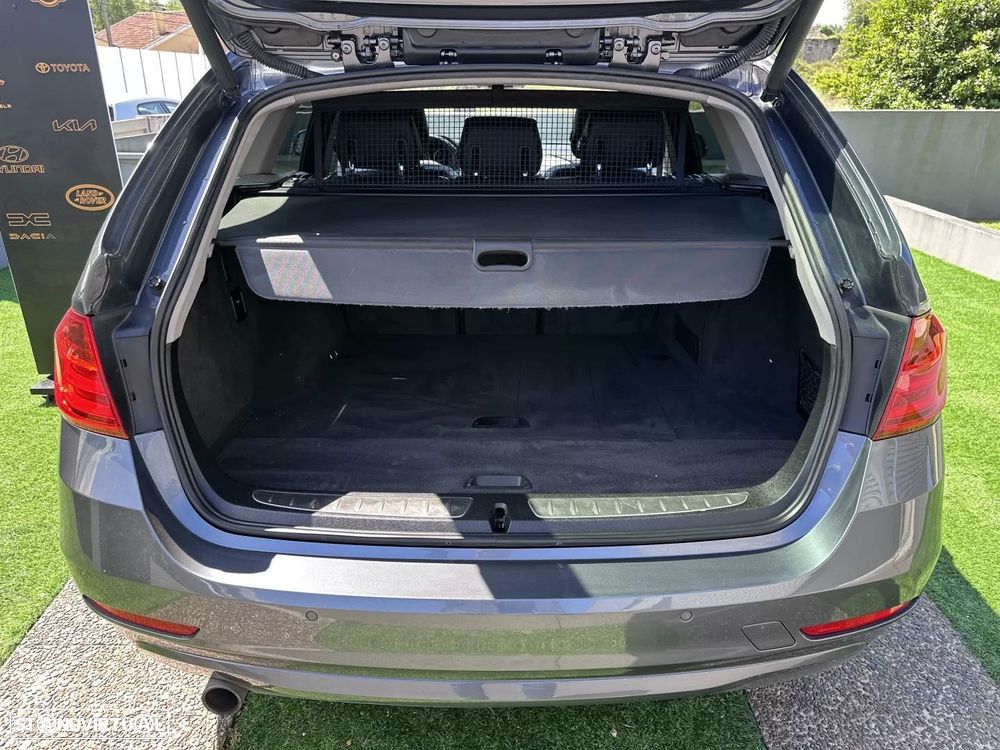 BMW 316 d Line Sport Shadow - 21