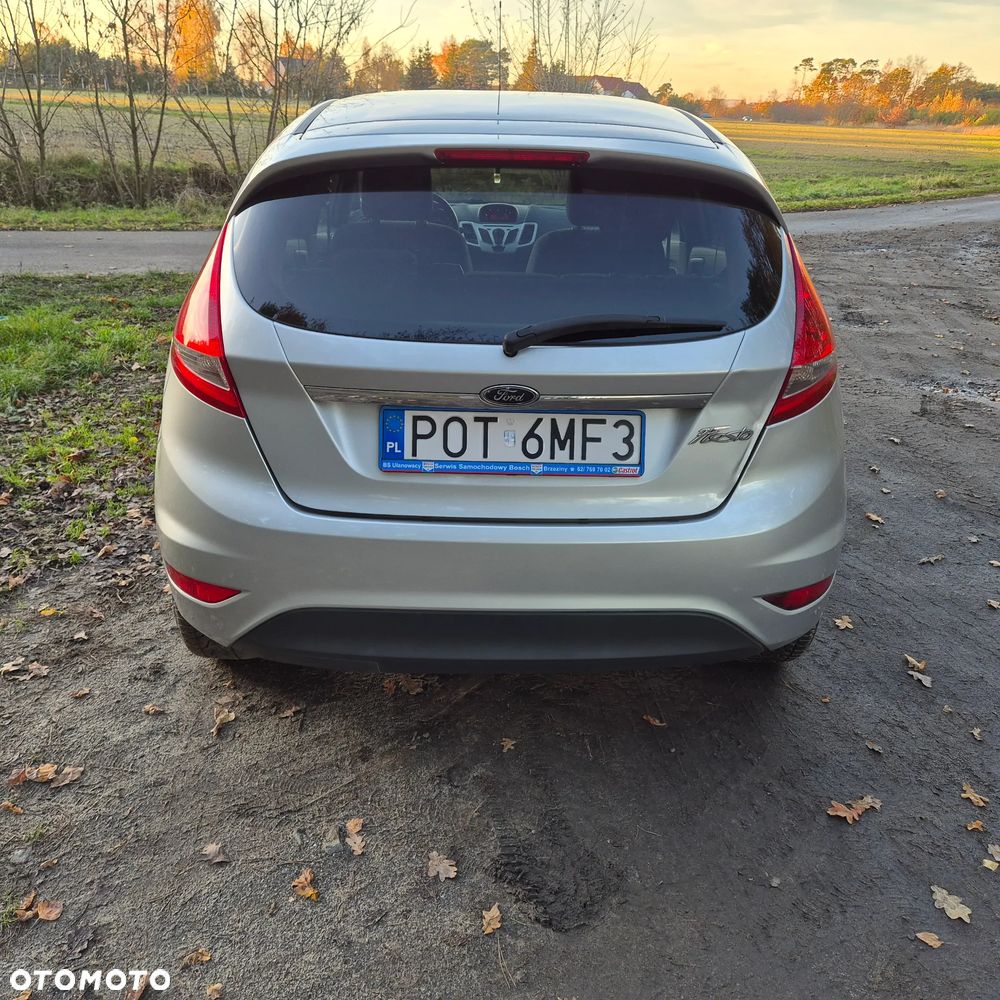 Ford Fiesta 1.4 Titanium - 4