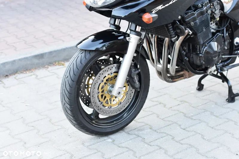 Suzuki Bandit - 24