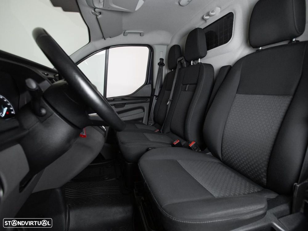 Ford Transit TREND 320 L2H1 AUTOMATICA C/IVA - 11