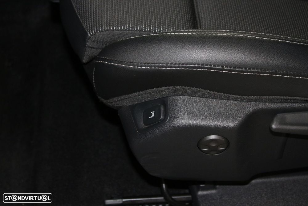 Opel Grandland 1.2 T GS Line - 38