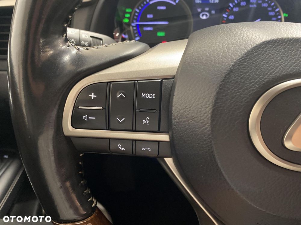 Lexus RX 450h Prestige - 16