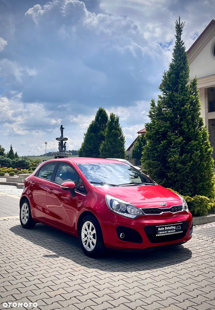 Kia Rio 1.2 XL - 1
