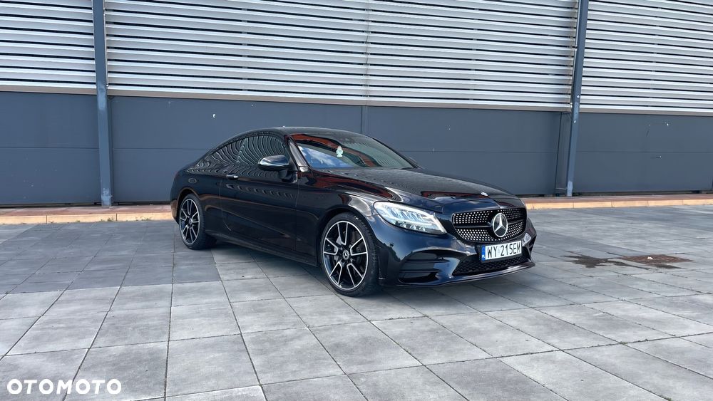 Mercedes-Benz Klasa C 300 9G-TRONIC AMG Line Plus - 1