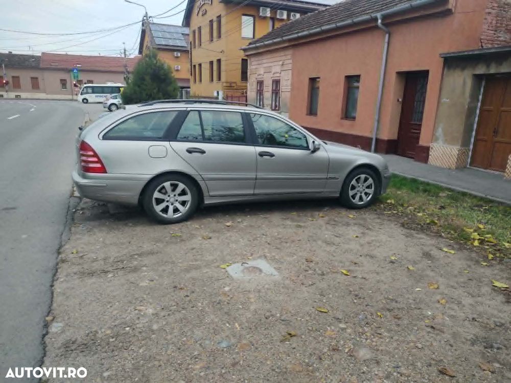 Mercedes-Benz CLC 180 - 5