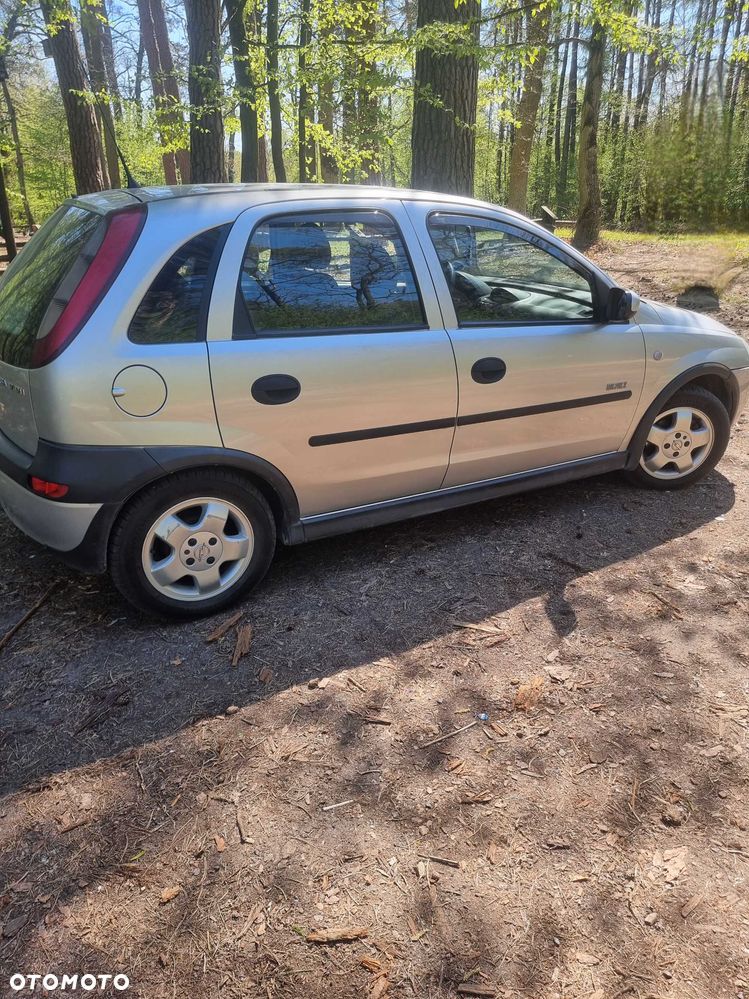 Opel Corsa - 1