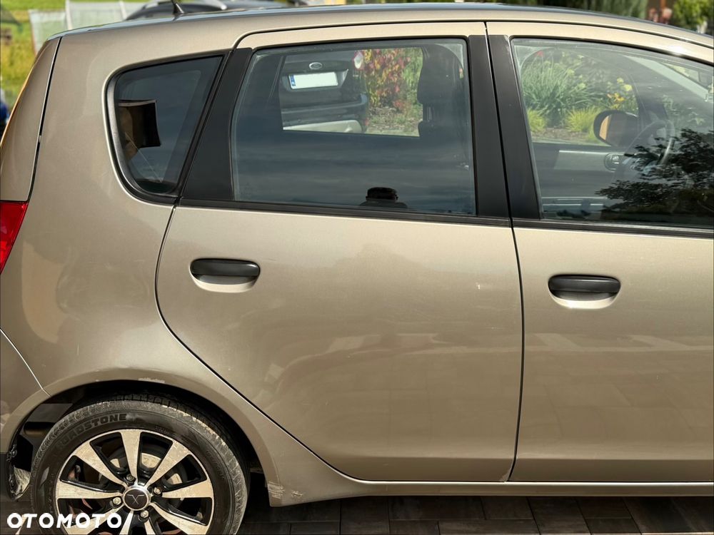 Mitsubishi Colt 1.3 Invite - 21
