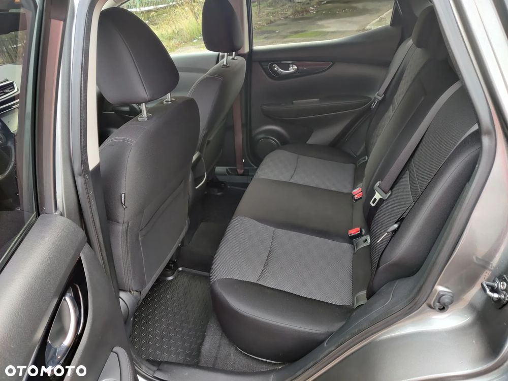 Nissan Qashqai 1.2 DIG-T Xtronic 360 - 24