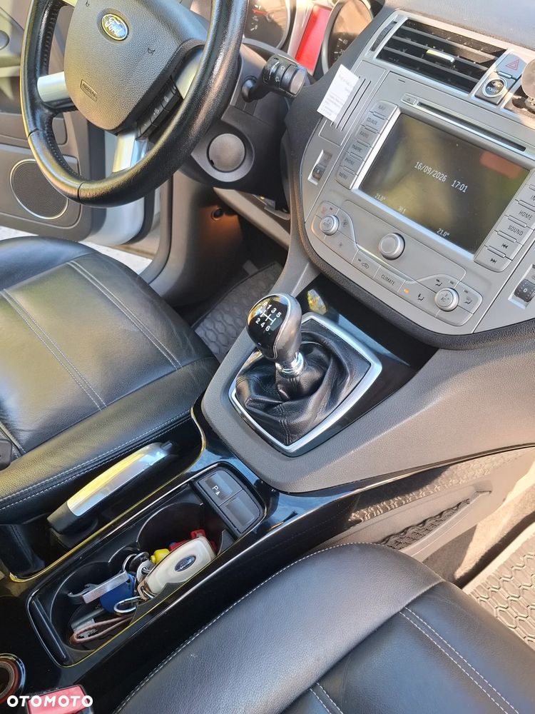 Ford Kuga 2.0 TDCi Titanium - 15