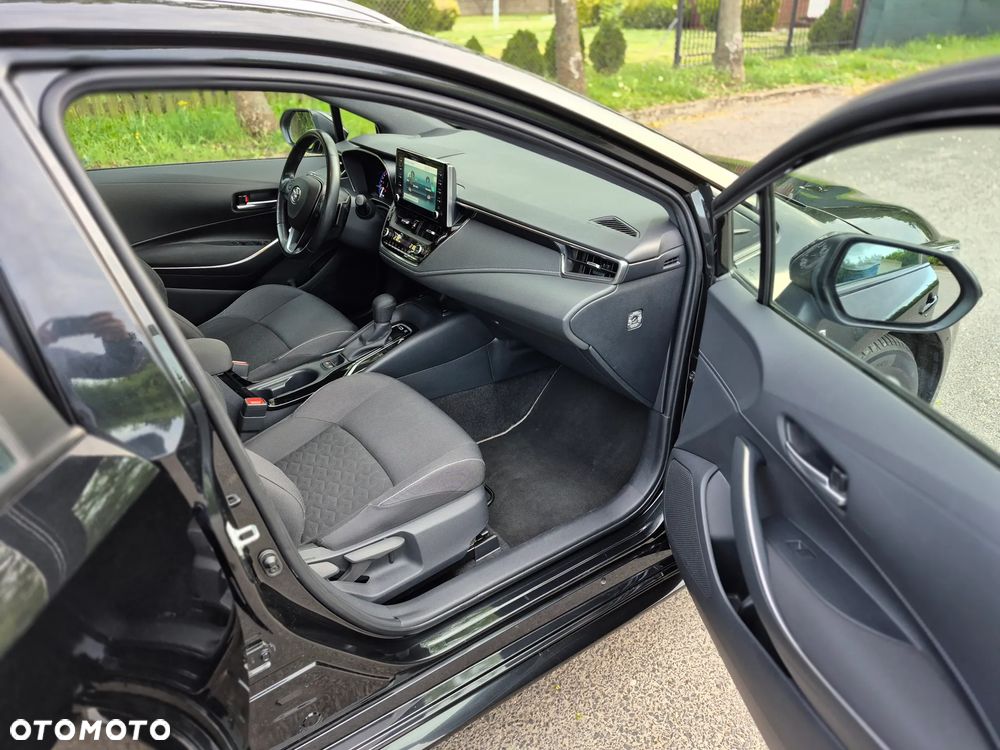 Toyota Corolla 2.0 Hybrid Comfort - 9