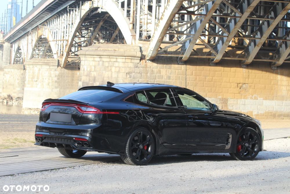 Kia Stinger 3.3 T-GDI AWD GT - 3