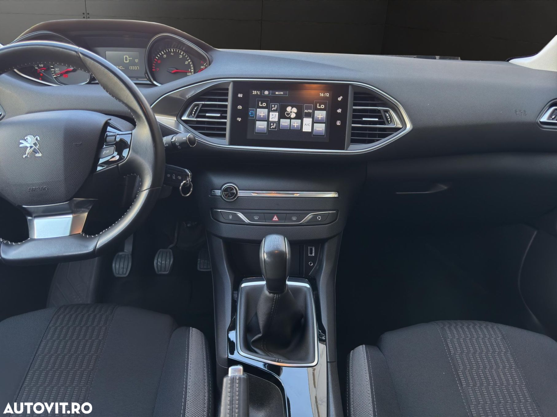 Peugeot 308 PureTech 110 Stop & Start Style - 9