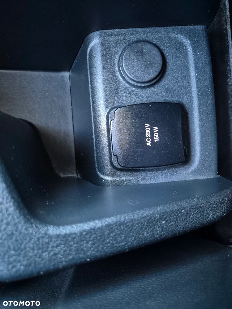 Ford Connect - 25