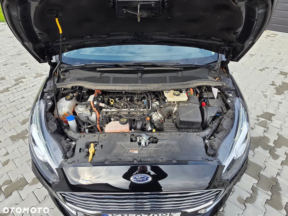 Ford S-Max 2.5 Duratec FHEV TITANIUM - 32